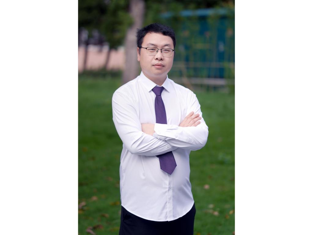 李三卫 博士