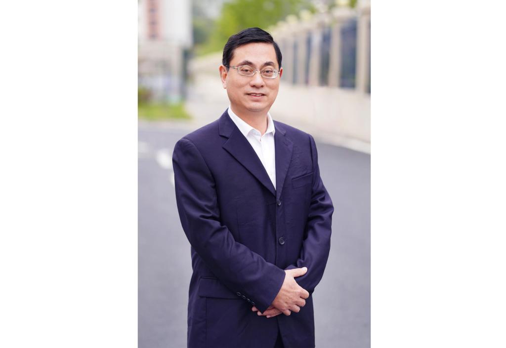 陈洪友  博士